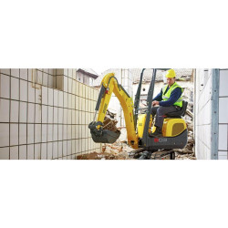 MINI PELLE HYDRAULIQUE...